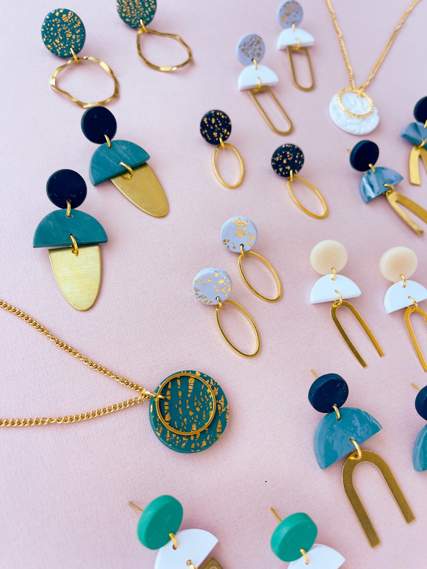 Large emerald green & gold clay long necklace | Statement jewellery // ISABELLA
