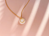 WHITE CIRCLE NECKLACE - Leaf pattern/ white & gold Necklace